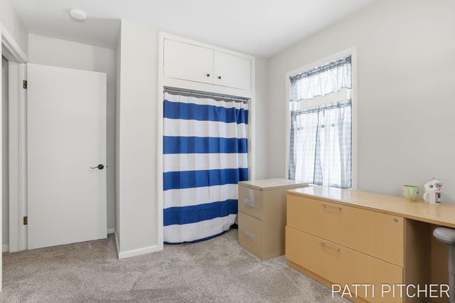 2117 Columbus Avenue, Norton Shores, MI 49441