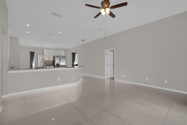 5403 LOMA VISTA LOOP, Davenport, FL 33896