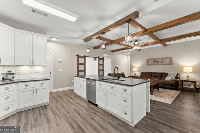 47 Walnut Ridge, Hoschton, GA 30548