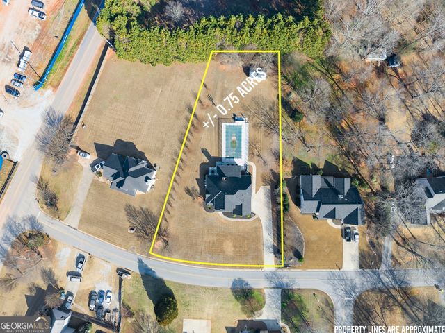 47 Walnut Ridge, Hoschton, GA 30548