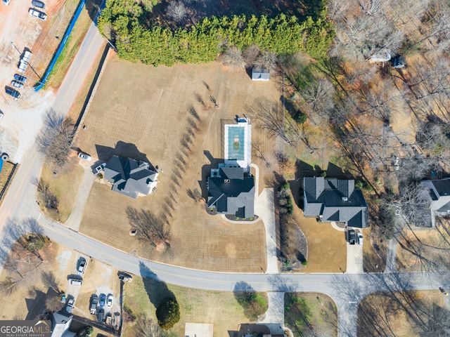 47 Walnut Ridge, Hoschton, GA 30548