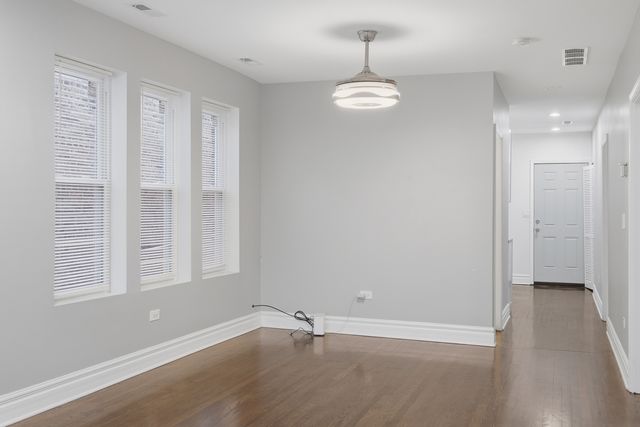 2118 S 59th Avenue, Cicero, IL 60804