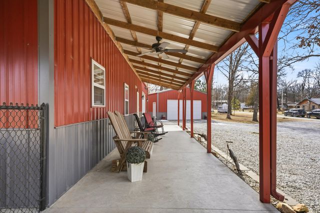 331 Sunset Avenue, Eucha, OK 74342