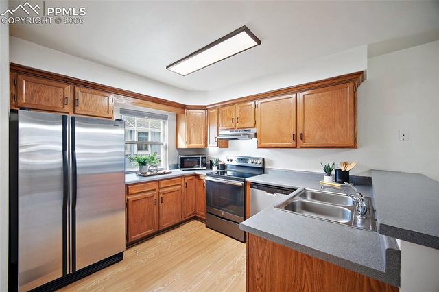 2661 Hatch Circle, Colorado Springs, CO 80918