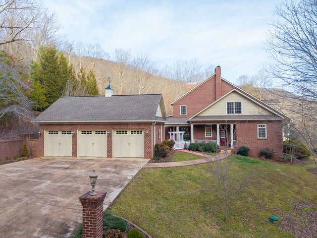 4323 Spring Court Cove, Young Harris, GA 30582