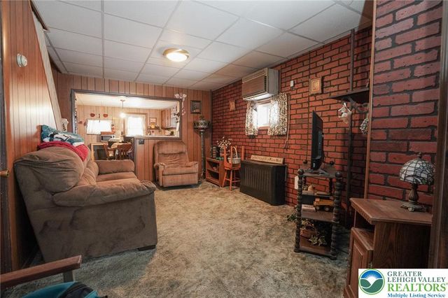 335 West Patterson Street, Lansford Boro, PA 18232