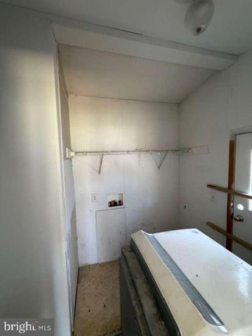 209 N LAKE DR, Milton, DE 19968