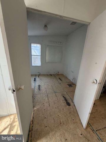 209 N LAKE DR, Milton, DE 19968