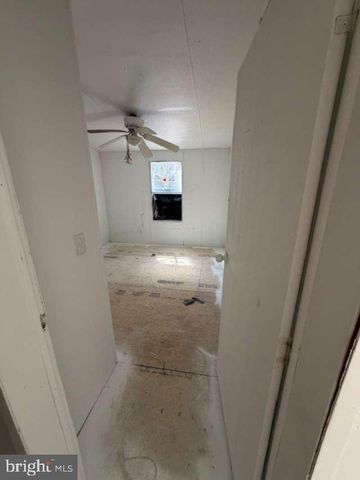 209 N LAKE DR, Milton, DE 19968