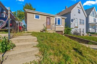 2114 W Vilter STREET, Milwaukee, WI 53204