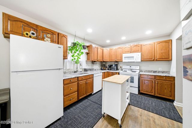 401 Amy Ave, Louisville, KY 40212