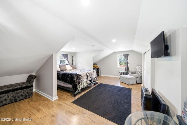 401 Amy Ave, Louisville, KY 40212