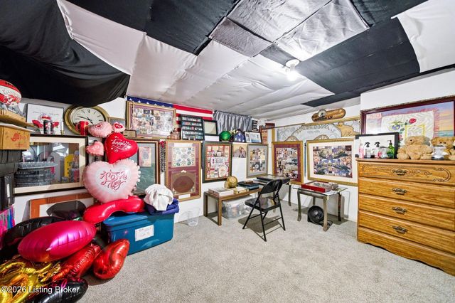 401 Amy Ave, Louisville, KY 40212