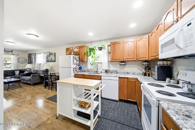 401 Amy Ave, Louisville, KY 40212