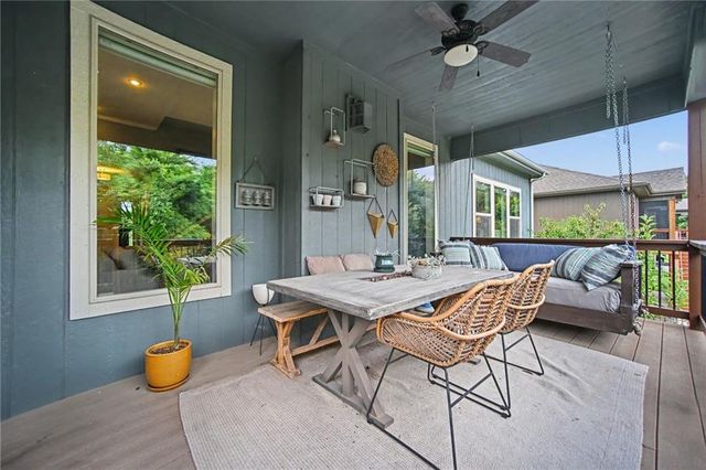 400 Mill Creek Drive, Lee's Summit, MO 64063