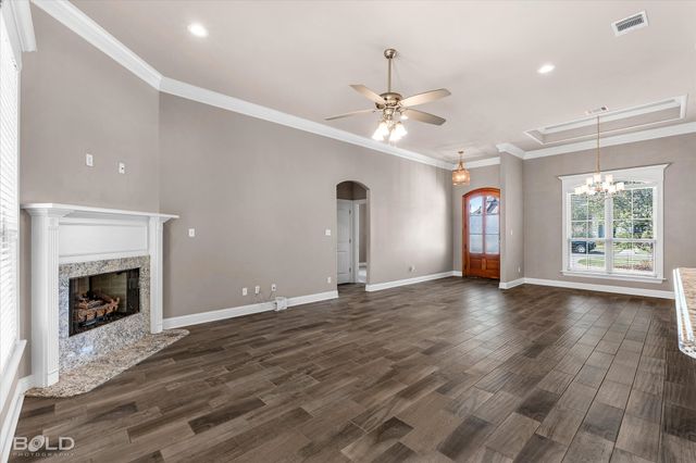114 St Andrews Lane, Benton, LA 71006