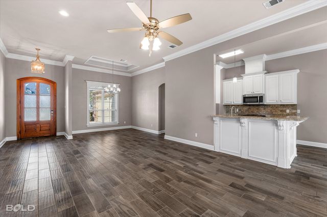 114 St Andrews Lane, Benton, LA 71006
