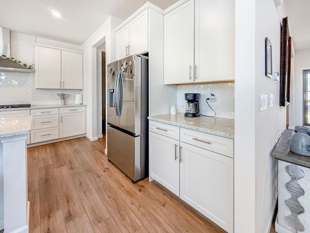 12431 Eileen Street, Lemont, IL 60439