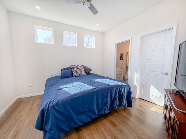 12431 Eileen Street, Lemont, IL 60439