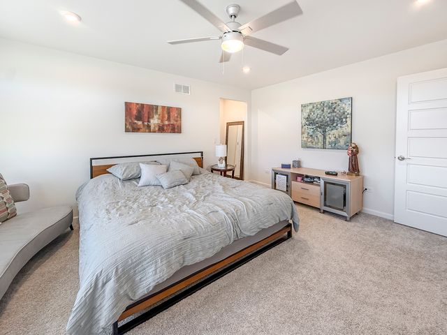 12431 Eileen Street, Lemont, IL 60439