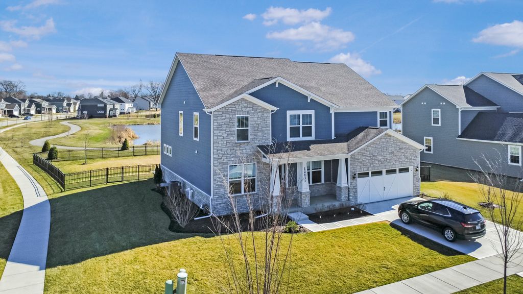 12431 Eileen Street, Lemont, IL 60439