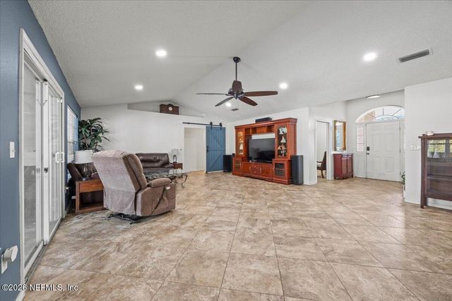 9750 BROCKHAM Court, Jacksonville, FL 32221