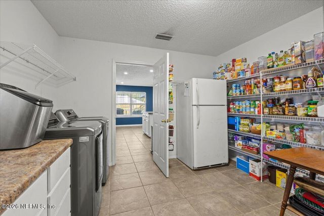 9750 BROCKHAM Court, Jacksonville, FL 32221