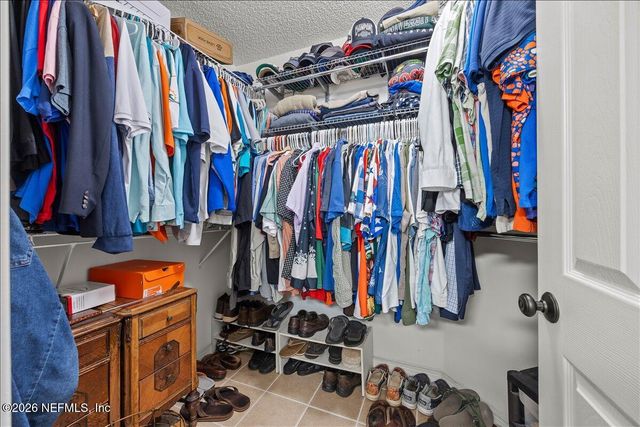 9750 BROCKHAM Court, Jacksonville, FL 32221