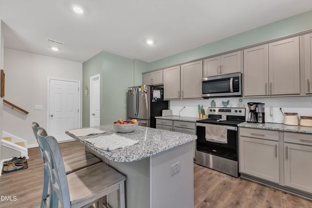 58 Hawksmoore Lane, Lillington, NC 27546