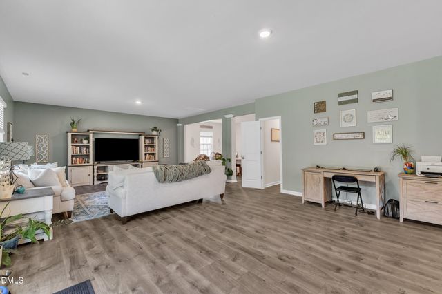 58 Hawksmoore Lane, Lillington, NC 27546