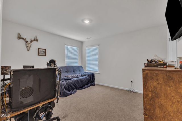 58 Hawksmoore Lane, Lillington, NC 27546