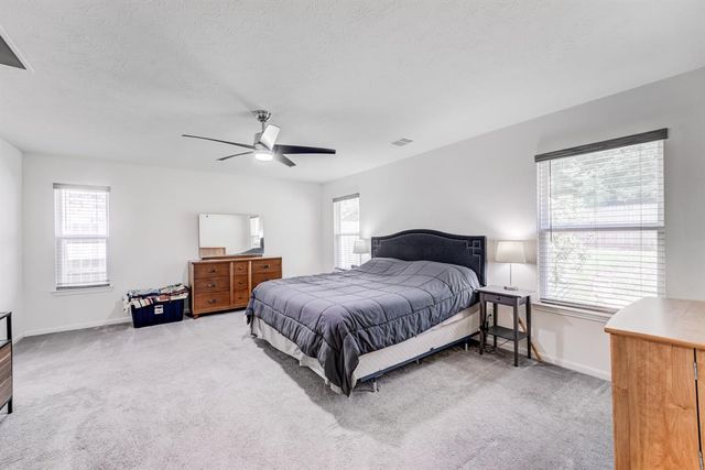 3949 Eagle Nest Lake Lane, Magnolia, TX 77354