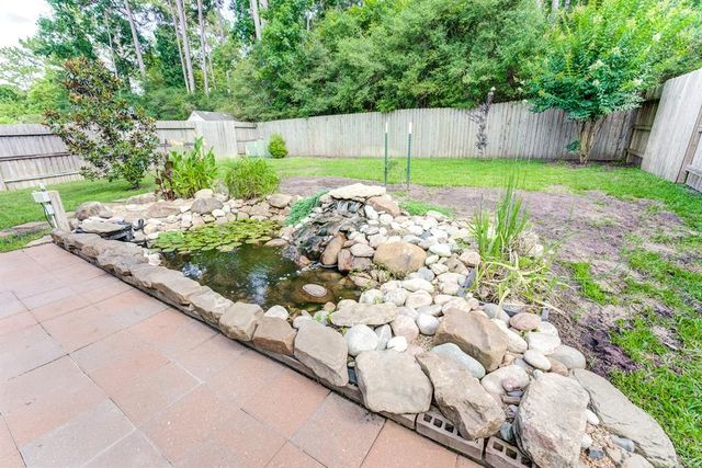3949 Eagle Nest Lake Lane, Magnolia, TX 77354