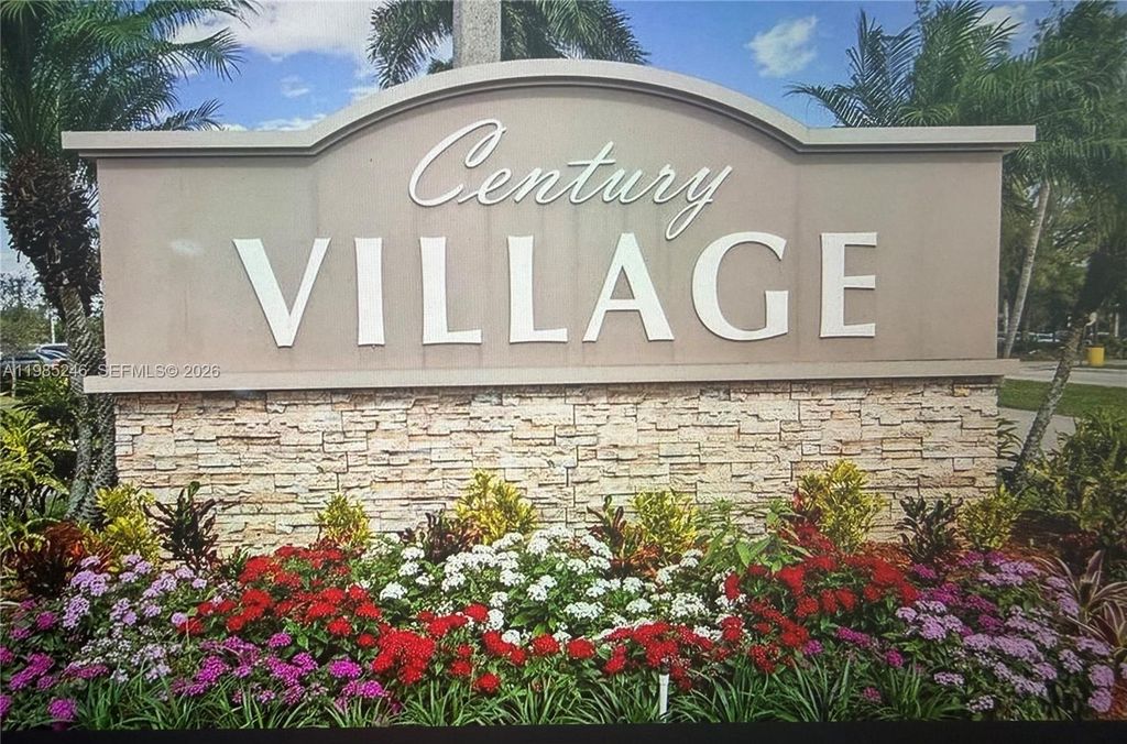 355 Sheffield O 355, West Palm Beach, FL 33417