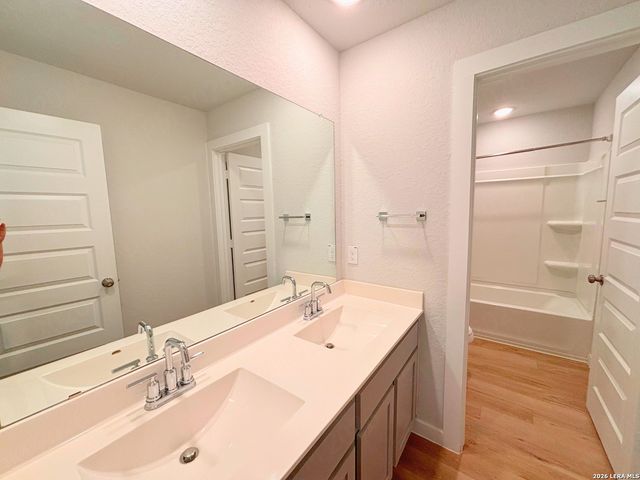 5315 Tourmaline Loop, San Antonio, TX 78222