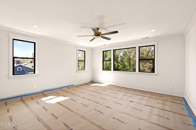 909 Oberlin Road, Raleigh, NC 27605