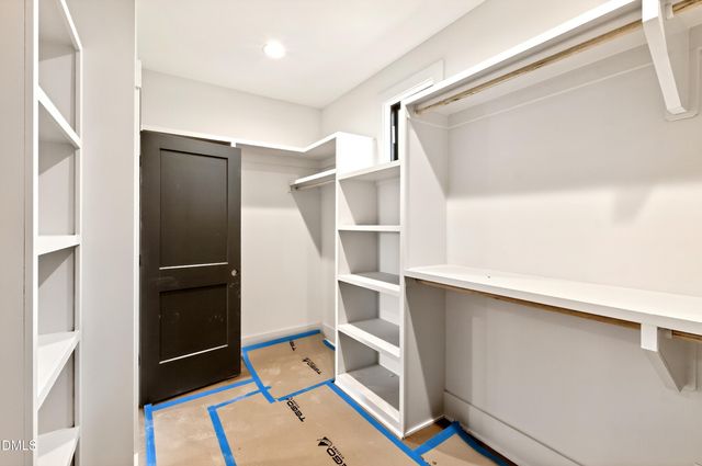 909 Oberlin Road, Raleigh, NC 27605