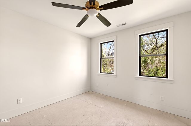 909 Oberlin Road, Raleigh, NC 27605