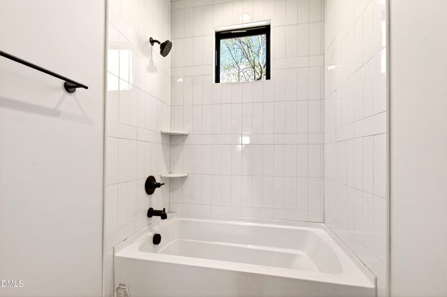 909 Oberlin Road, Raleigh, NC 27605