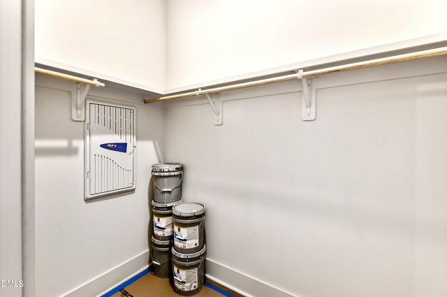 909 Oberlin Road, Raleigh, NC 27605