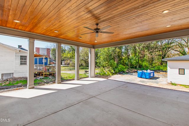 909 Oberlin Road, Raleigh, NC 27605