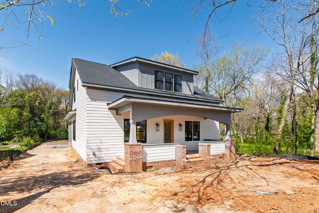 909 Oberlin Road, Raleigh, NC 27605