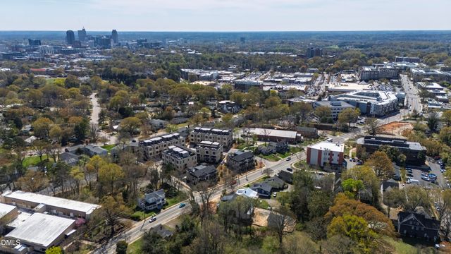 909 Oberlin Road, Raleigh, NC 27605