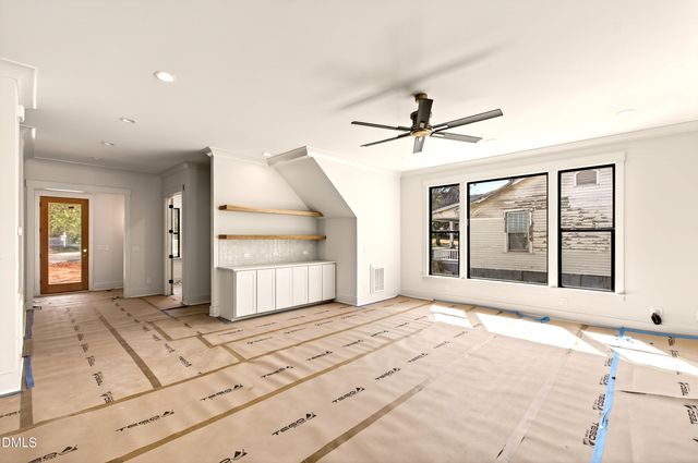 909 Oberlin Road, Raleigh, NC 27605