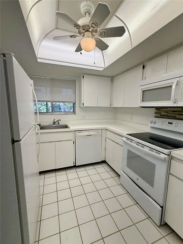 731 MANATEE AVENUE 731, Holmes Beach, FL 34217