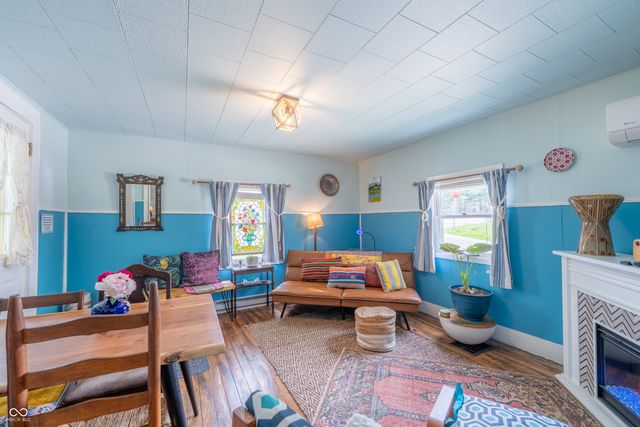 1101 S Rogers Street S, Bloomington, IN 47403