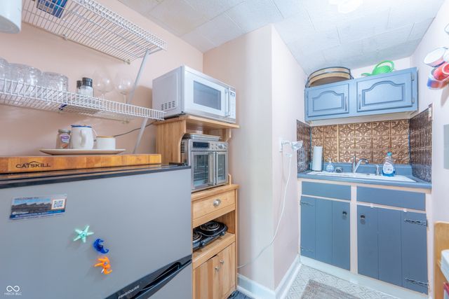 1101 S Rogers Street S, Bloomington, IN 47403