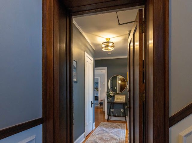 719 Hinman Avenue 2E, Evanston, IL 60202