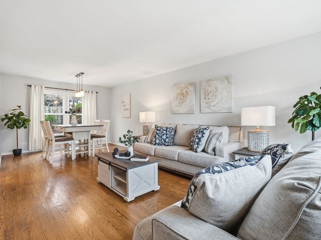 5187 ALDER Court, Gurnee, IL 60031