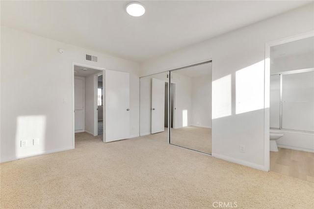 18423 Collins Street A, Tarzana, CA 91356